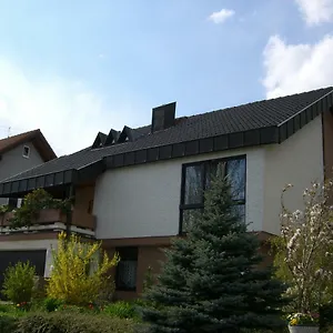 Apartment Fewo-sendelbach, Greussenheim
