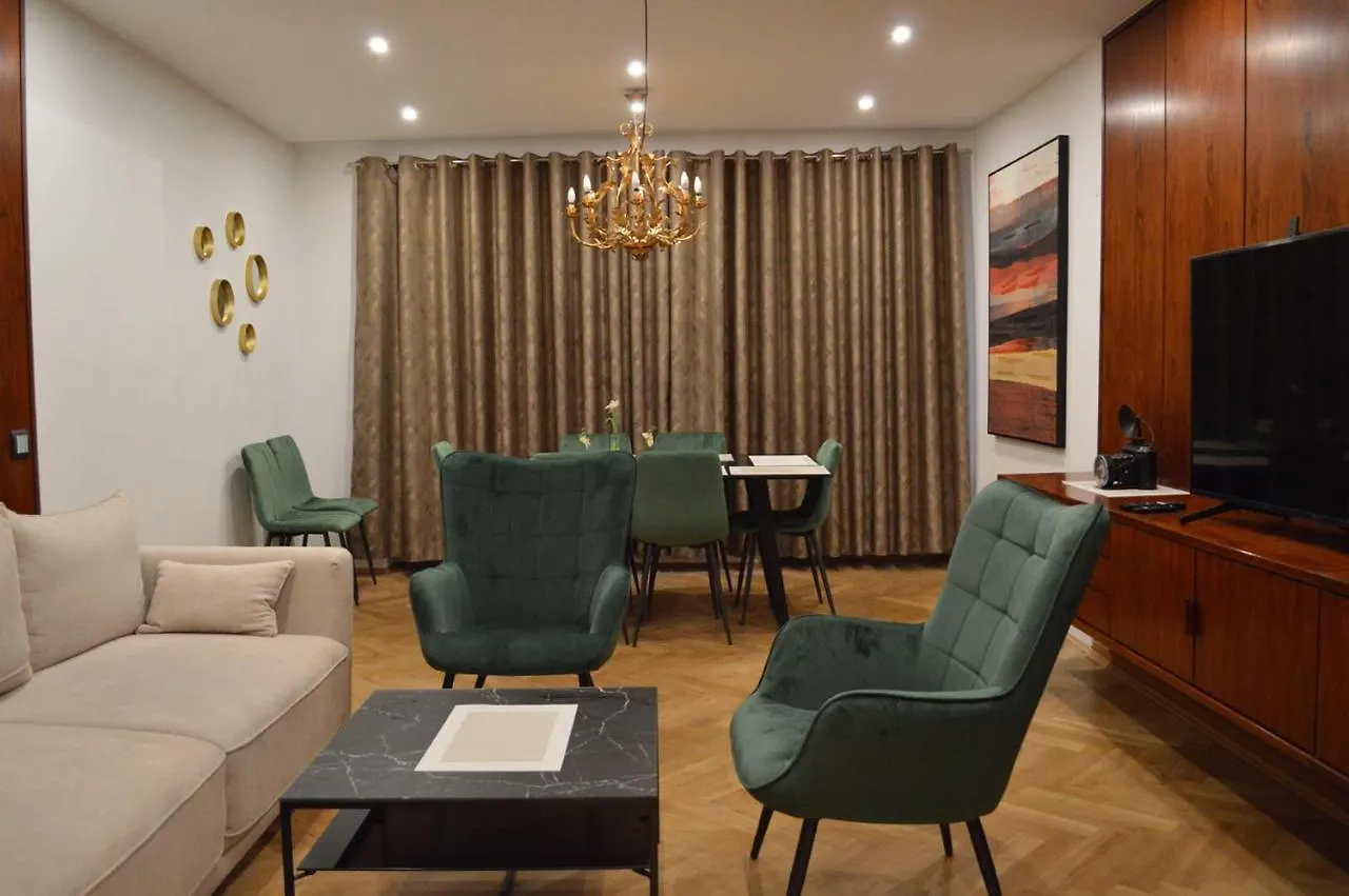 New City Center Stays 2 Munich 0*,