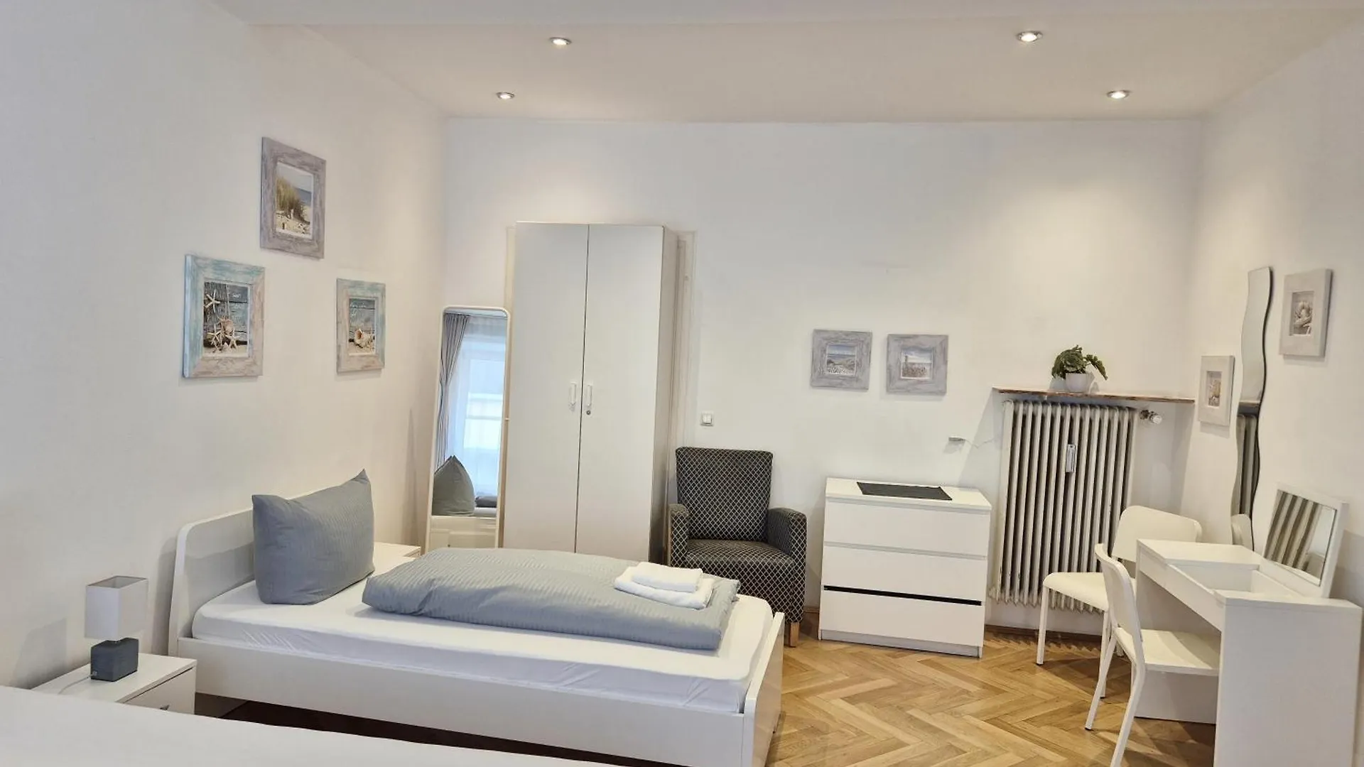 New City Center Stays 2 Munich Apartment